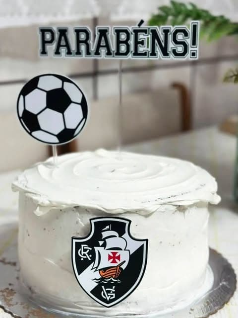 Topo de bolo tema futebol, feito pela Dream Craft